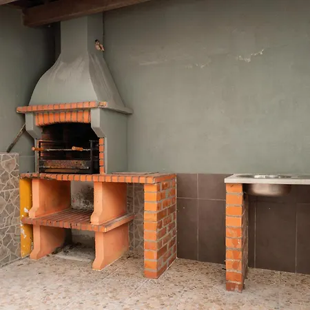 Host Wise - Spacious Sunny House With Terrace & Bbq * Vila Nova de Gaia