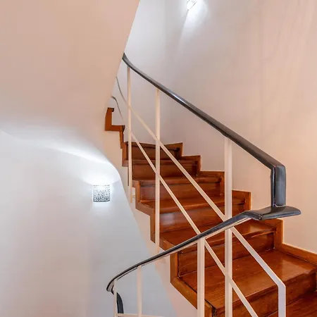 Apartment Host Wise - Spacious Sunny House With Terrace & Bbq Vila Nova de Gaia