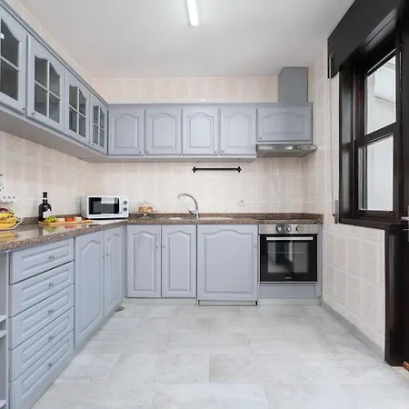 Apartment Host Wise - Spacious Sunny House With Terrace & Bbq Vila Nova de Gaia