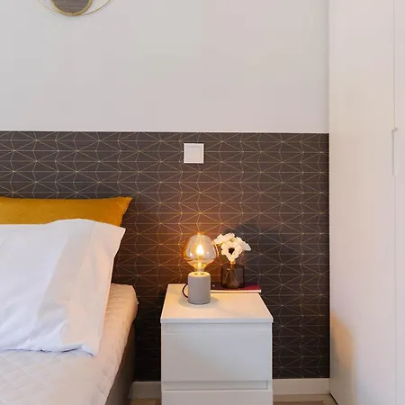 Amadeo - Gaia/porto 1.º F Apartment