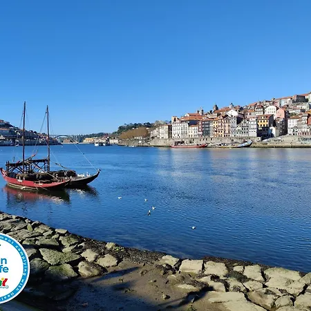 Cais De Gaia Historic Loft Apartment Vila Nova de Gaia