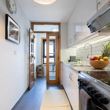 Apartment Host Wise - Fantastic Peaceful Flat In Gaia *
