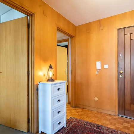 Host Wise - Fantastic Peaceful Flat In Gaia Apartment *
