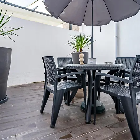 Apartment Oporto Wine Cellars Flat With Terrace Vila Nova de Gaia