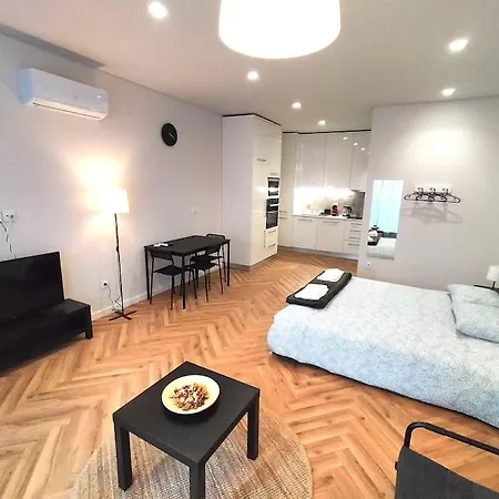 Heart Of The - A Apartment *