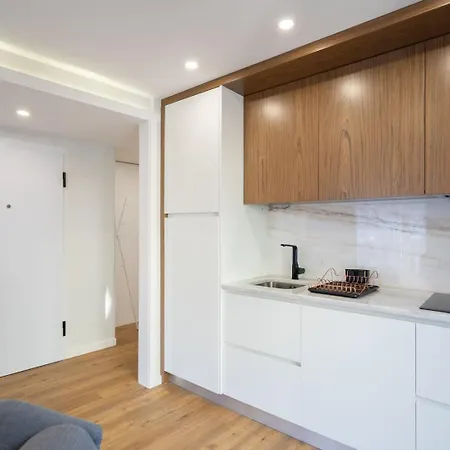 Guestready - Stylish Apt W Private Balcony In Gaia *