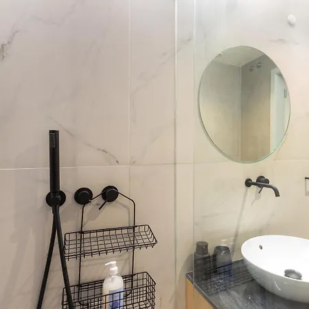 Guestready - Khaki Roof Apartment