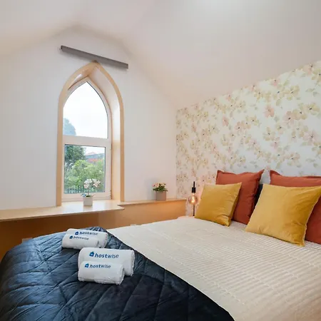 Host Wise - Duplex House - Terrace *