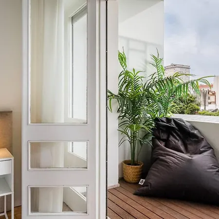 Brittos Avenue In Gaia Porto Apartment