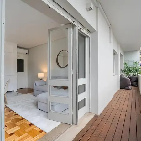 Brittos Avenue In Gaia Porto Apartment *