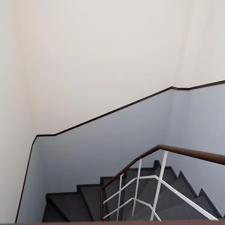 Apartment Sweet Sunny Flat W/ Balcony - Gaia *