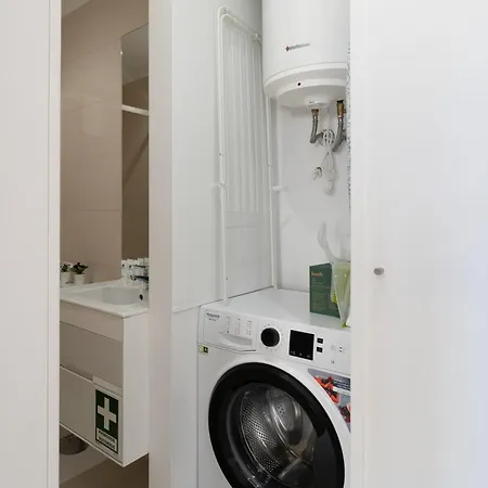 Sweet Sunny Flat W/ Balcony - Gaia * Vila Nova de Gaia