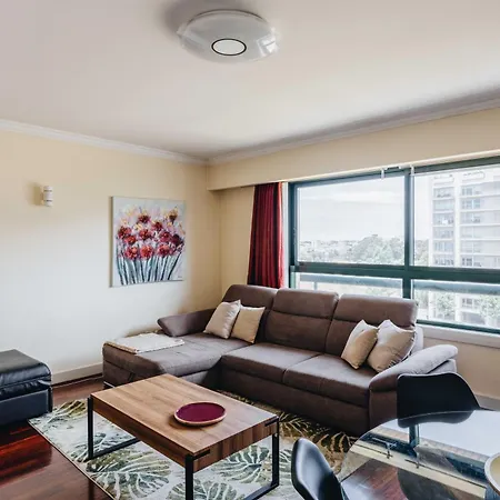 Apartment Great 1 Bdr Near Gaia Shopping Arrabida Esm *