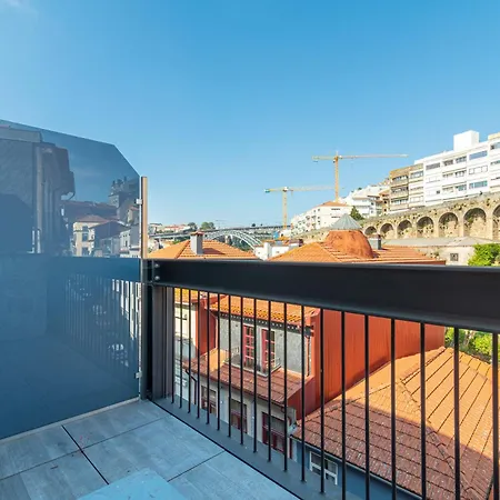 Apartment Dom Luis Flats