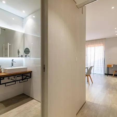 Apartment Dom Luis Flats *