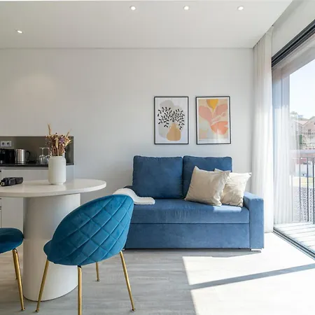 Apartment Dom Luis Flats *