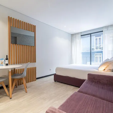 Dom Luis Flats Apartment *