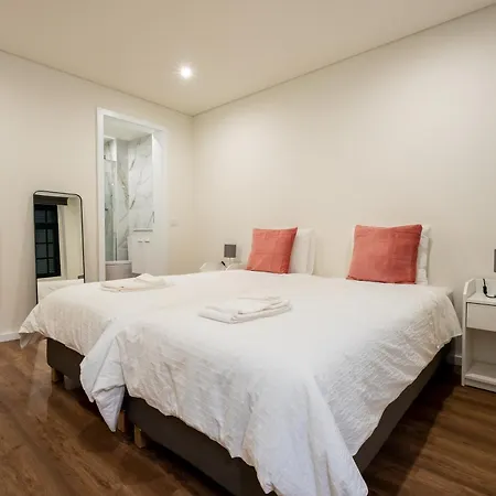 Entire House With 4 Master & Backyard - Location Holiday home *