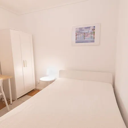 5 Bedroom Flat In Jardim Do Morro Apartment