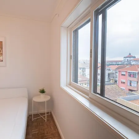 Apartment 5 Bedroom Flat In Jardim Do Morro Vila Nova de Gaia