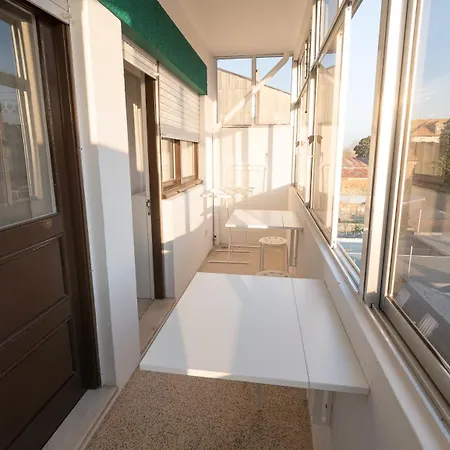 Apartment 5 Bedroom Flat In Jardim Do Morro *