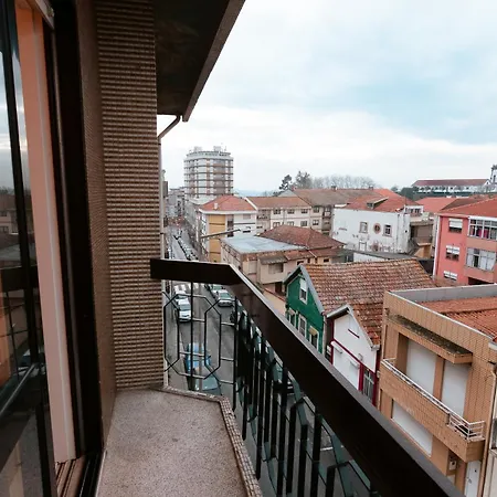 5 Bedroom Flat In Jardim Do Morro Vila Nova de Gaia