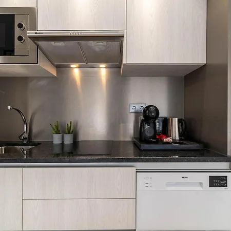 Apartment Dom Luis Flats