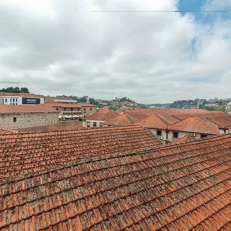 Dom Luis Flats