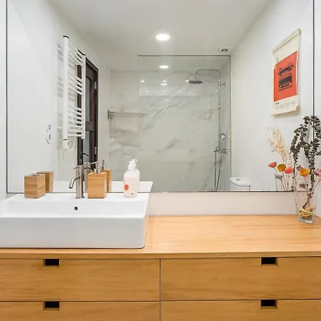 Guestready - Retreat With Stunning Cityscape Apartment