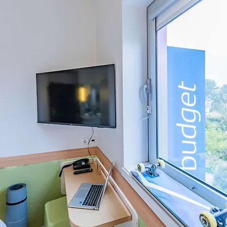 Hotel Ibis Budget Porto Gaia