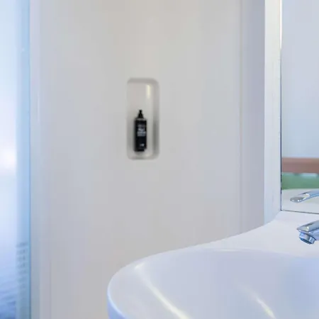 Hotel Ibis Budget Porto Gaia *