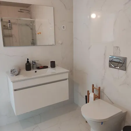 Apartment Apartamento The Hills Com Cozinha, Garagem E Piscina, 5 Minutos Do Centro Do Porto *