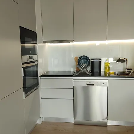 Apartamento The Hills Com Cozinha, Garagem E Piscina, 5 Minutos Do Centro Do Porto Vila Nova de Gaia