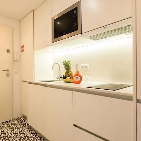 Host Wise - Large Colourful Flats - Ace Location Apartment Vila Nova de Gaia