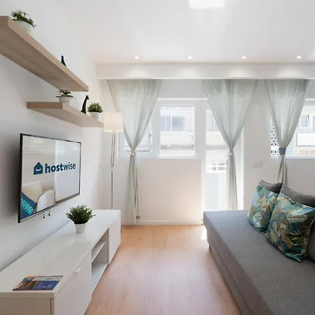 Host Wise - Sweet Sunny Flat With Balcony Apartment Vila Nova de Gaia