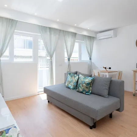 Host Wise - Sweet Sunny Flat With Balcony Vila Nova de Gaia