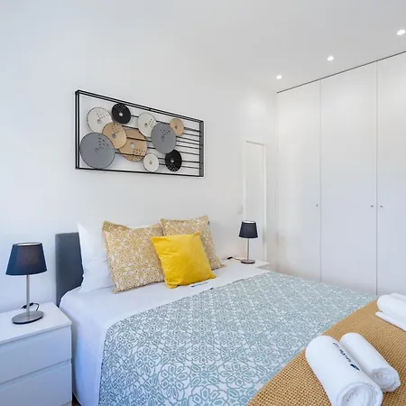 Apartment Host Wise - Sweet Sunny Flat With Balcony Vila Nova de Gaia