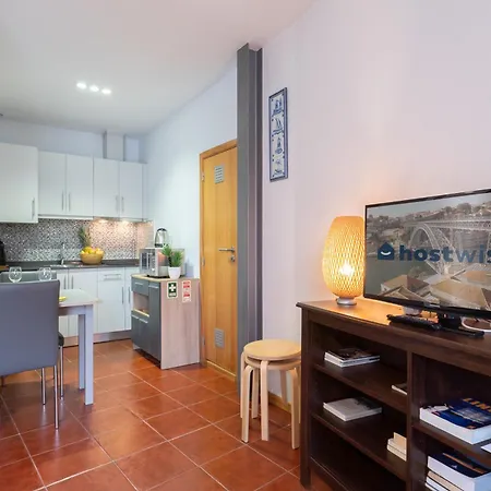 Host Wise - Stylish Adorable Flat In Gaia Vila Nova de Gaia