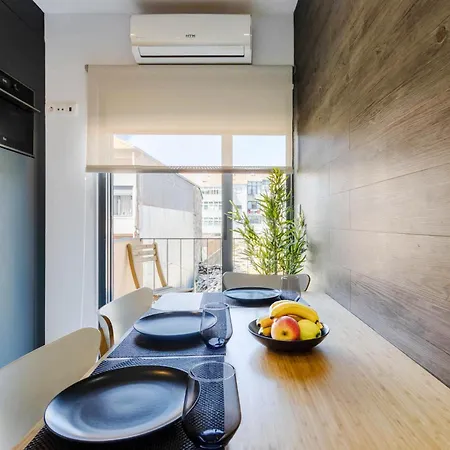 Host Wise - Amadeo Apartamento