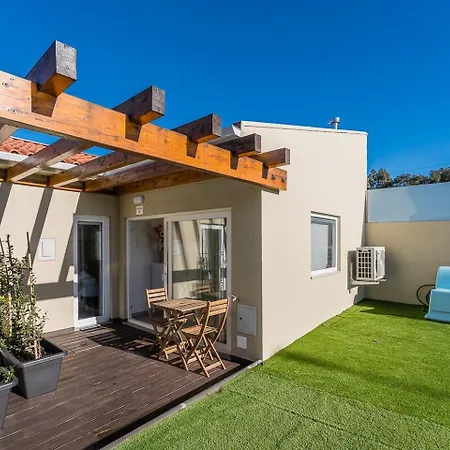 Holiday home Guestready - Madalena