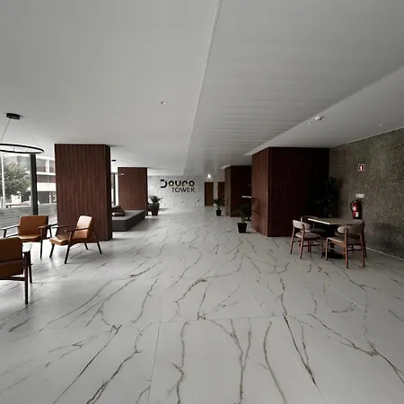 New Douro 406 With Parking Vila Nova de Gaia