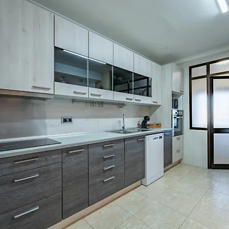 Apartment Cozy And Quiet Spacious Flat