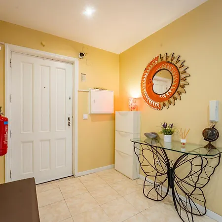 Cozy And Quiet Spacious Flat Apartment *