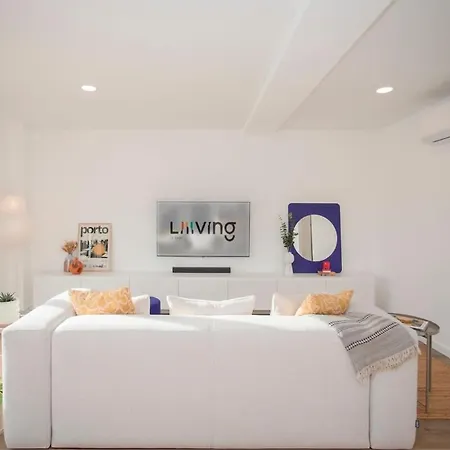 Liiiving In Gaia - Cooper Apartment *