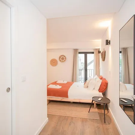Liiiving In Gaia - Cooper Apartment *