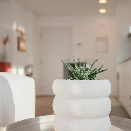 Apartment Liiiving In Gaia - Cooper *