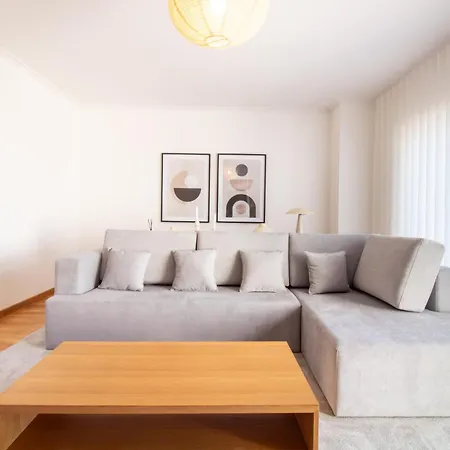 Apartment Seaside Living By Lovelystay *