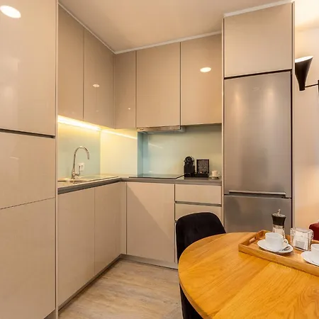 Modern & Cozy Apartment, By The Vila Nova de Gaia