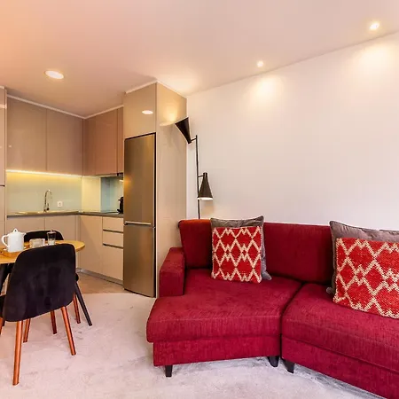 Apartment Modern & Cozy Apartment, By The Vila Nova de Gaia