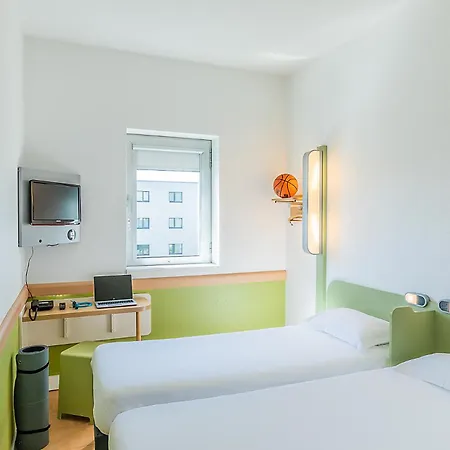 Ibis Budget Porto Gaia Hotel *